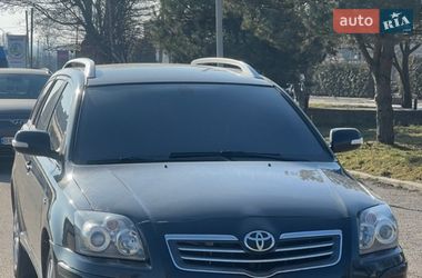 Універсал Toyota Avensis 2008 в Хмельницькому