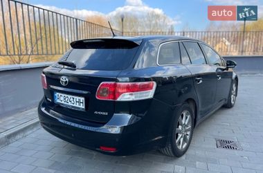 Универсал Toyota Avensis 2011 в Луцке