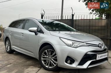 Універсал Toyota Avensis 2015 в Києві