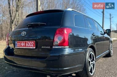 Універсал Toyota Avensis 2008 в Луцьку