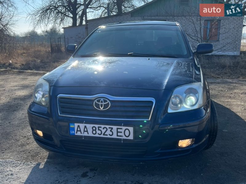 Toyota Avensis 2005