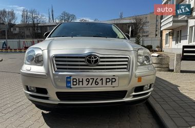 Седан Toyota Avensis 2004 в Одессе