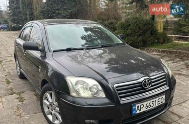 Лифтбек Toyota Avensis 2005 в Ивано-Франковске