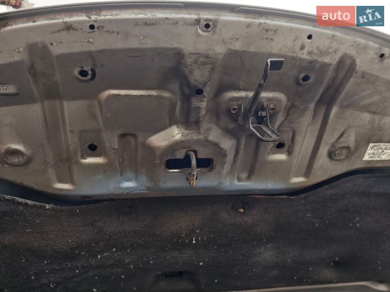 Универсал Toyota Avensis 2011 в Киеве