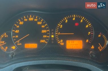 Седан Toyota Avensis 2006 в Солоницевке