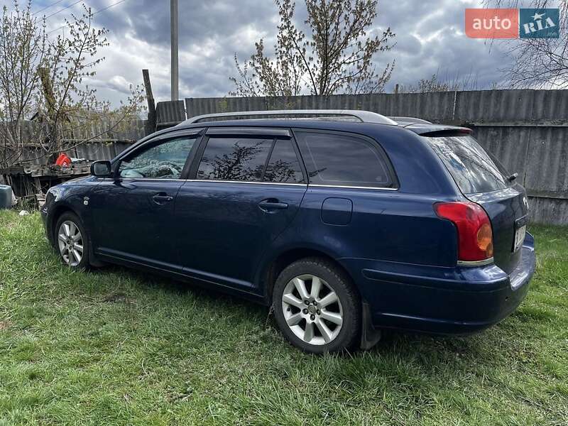 Toyota Avensis 2003