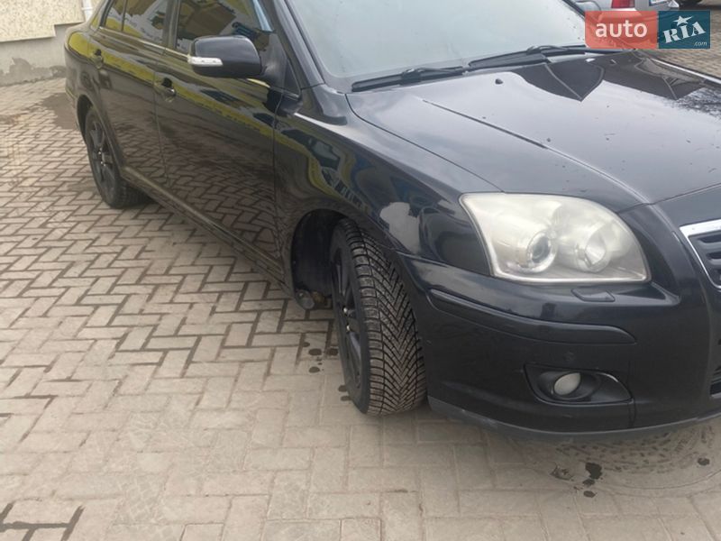 Седан Toyota Avensis 2006 в Чечельнике