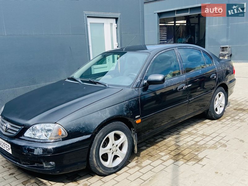 Toyota Avensis 2000 Toyota Avensis 2000