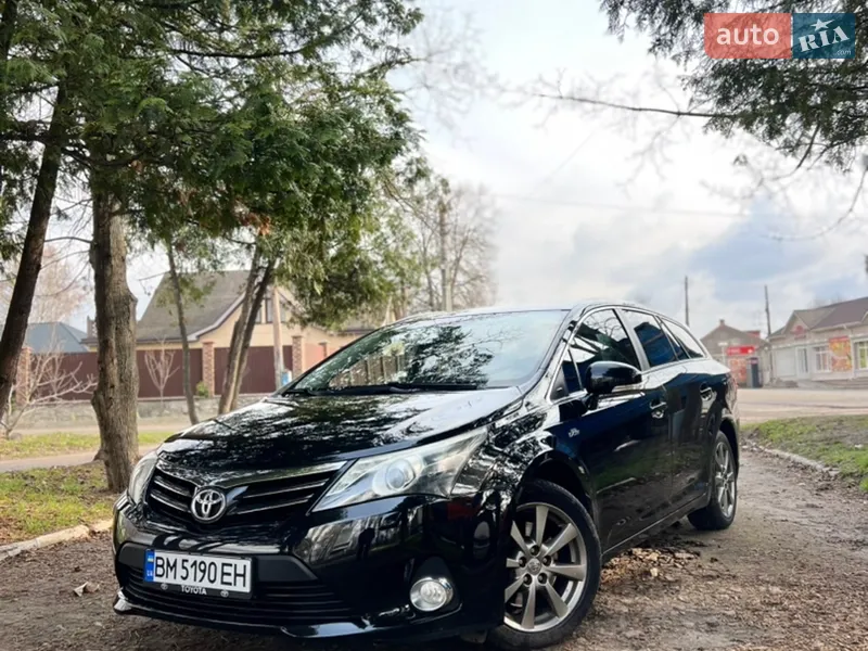Toyota Avensis 2013