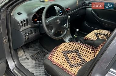 Седан Toyota Avensis 2008 в Хмельницком