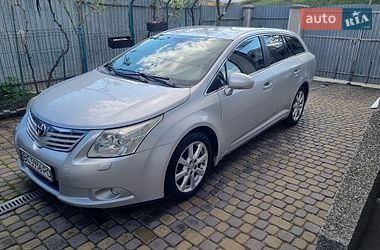Универсал Toyota Avensis 2011 в Львове
