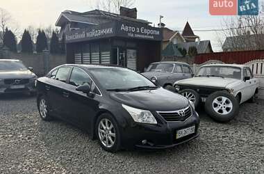 Седан Toyota Avensis 2008 в Хмельницком