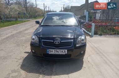 Седан Toyota Avensis 2007 в Киеве