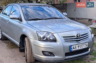 Седан Toyota Avensis 2007 в Днепре