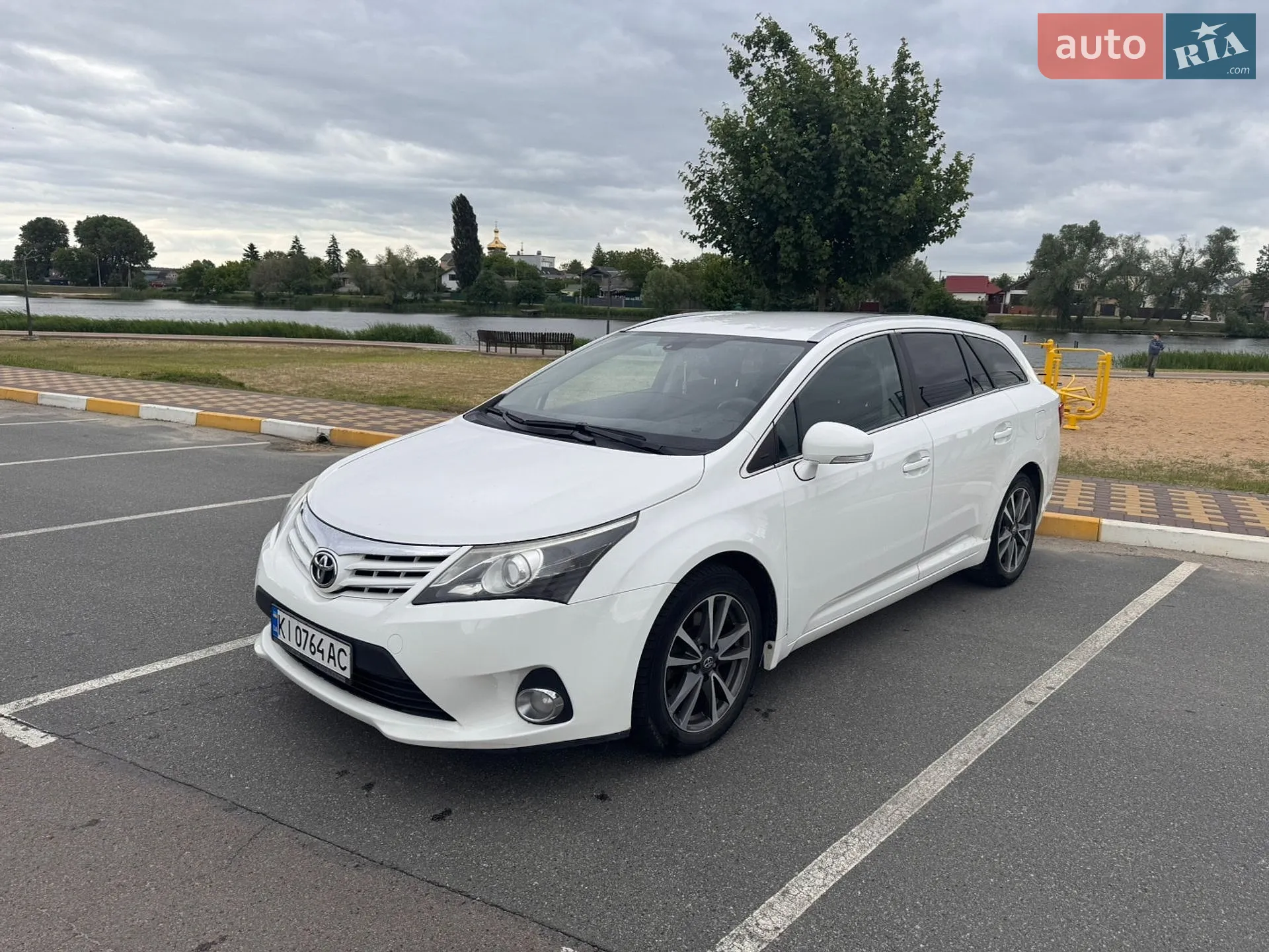 Toyota Avensis 2012 VIN SB1BK76L40E028923 фото оголошення 5 з 21