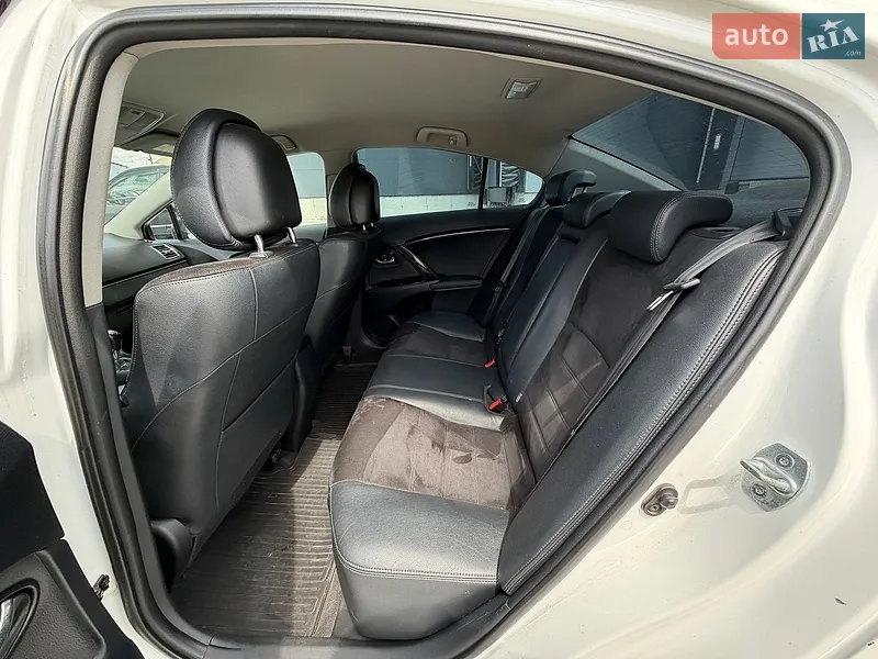 Toyota Avensis 2012 VIN SB1BK76L40E028923 фото оголошення 23 з 60