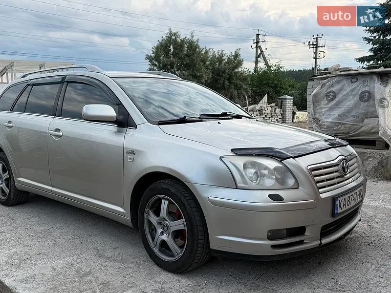 Toyota Avensis 2005