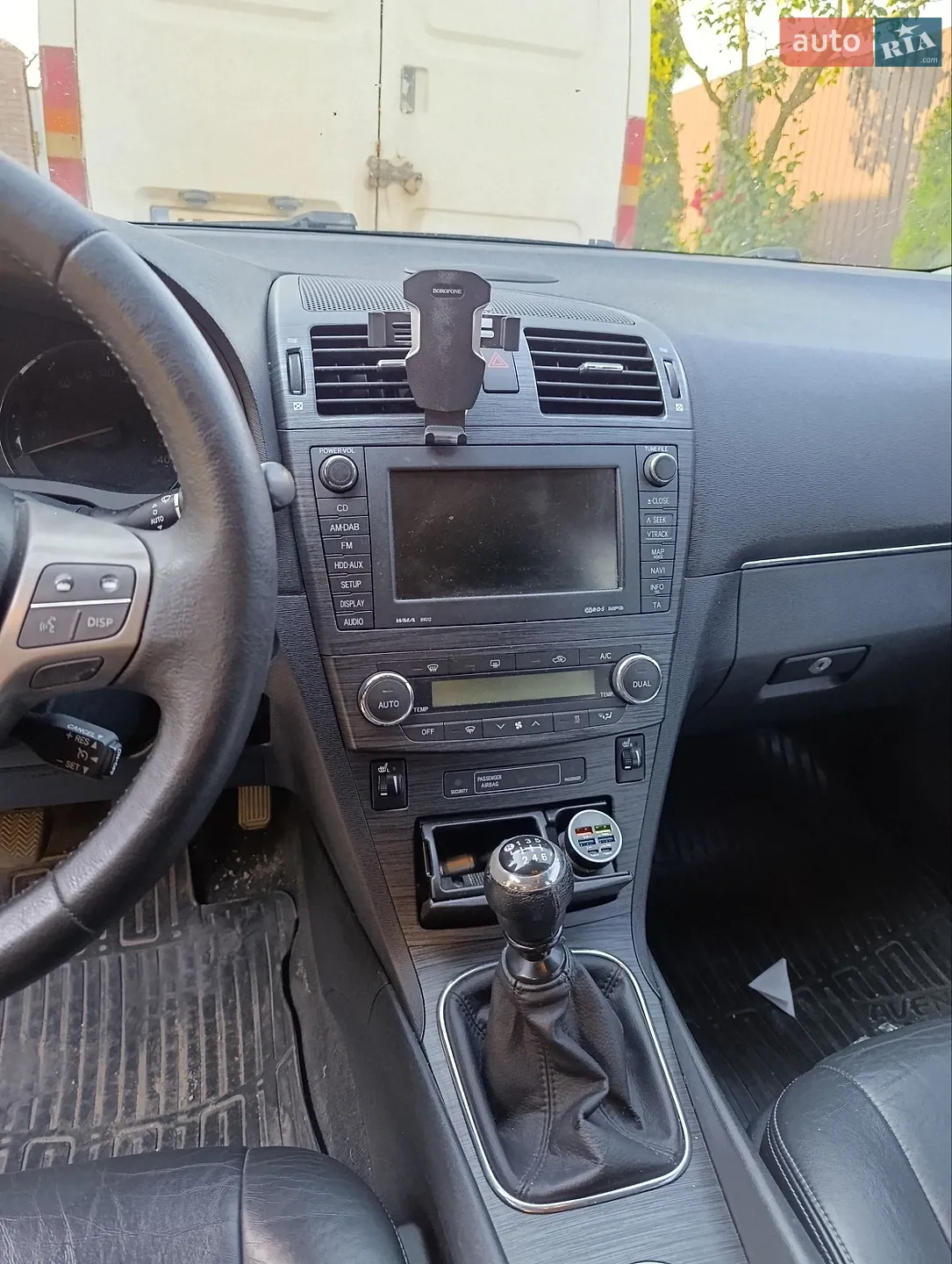 2010 Toyota Avensis - мініатюра 12