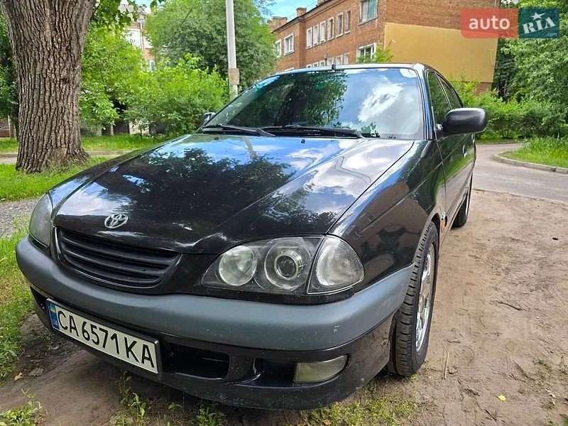 Toyota Avensis