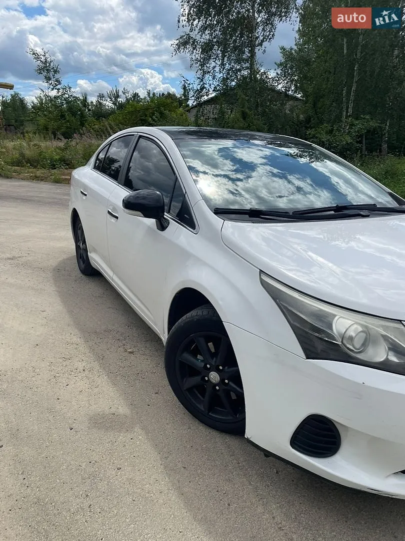2012 Toyota Avensis - мініатюра 2