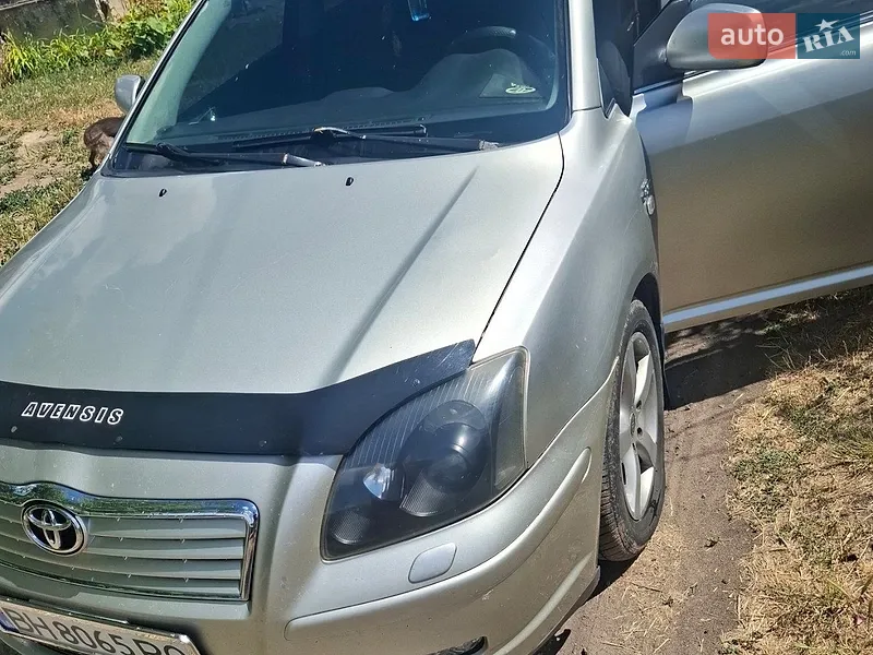 Toyota Avensis 2006