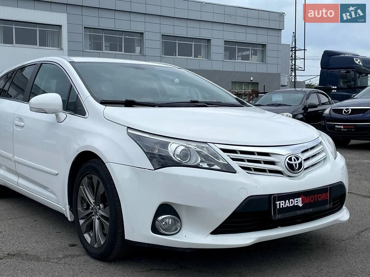2015 Toyota Avensis - мініатюра 2