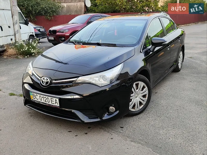 Toyota Avensis 2016