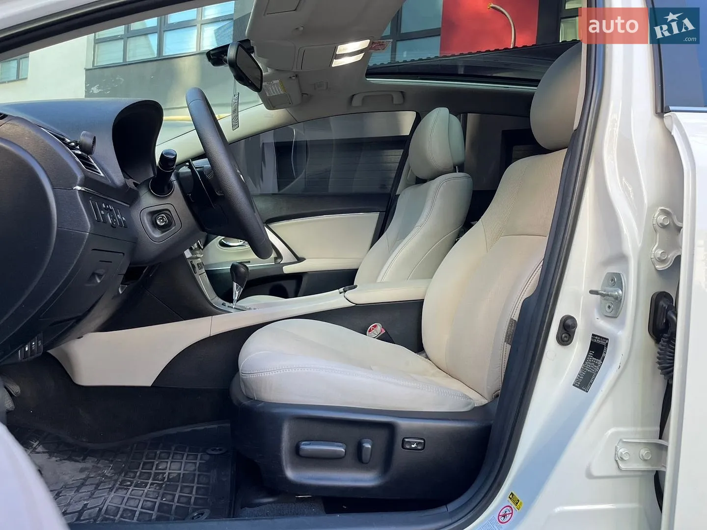 2012 Toyota Avensis - мініатюра 48