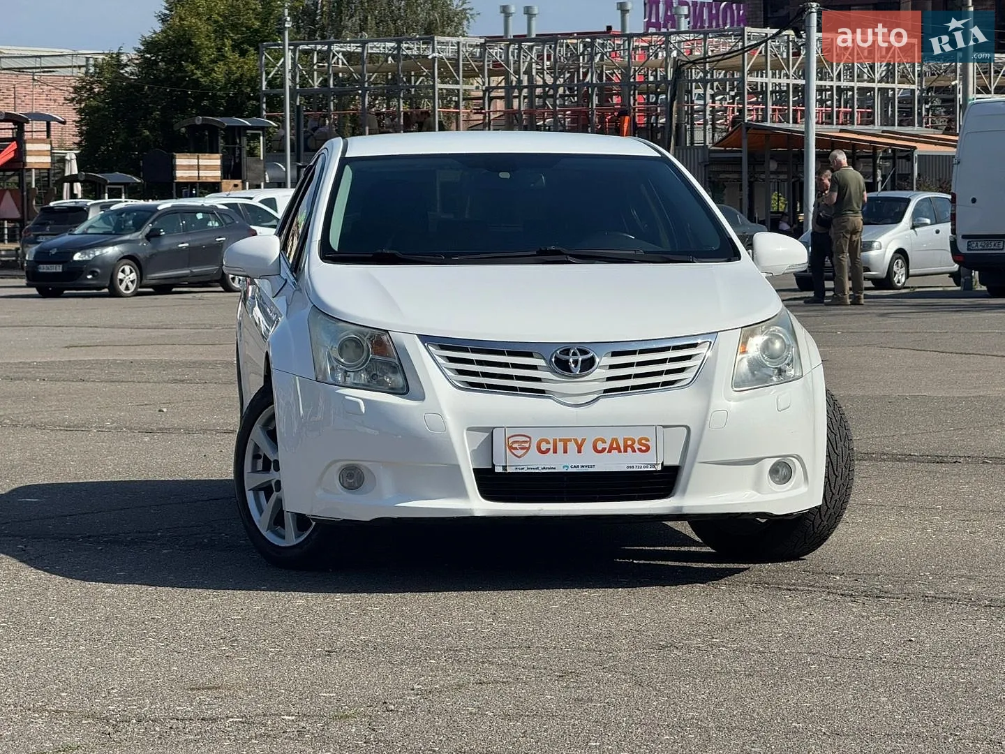 2012 Toyota Avensis - мініатюра 2