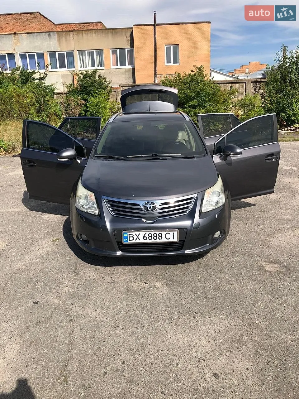2010 Toyota Avensis - мініатюра 9