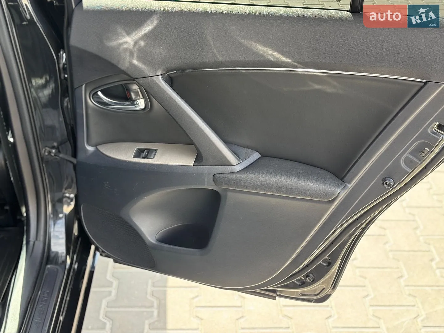 2011 Toyota Avensis - мініатюра 25