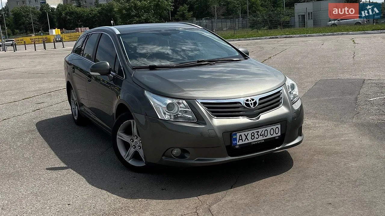 2010 Toyota Avensis - мініатюра 4