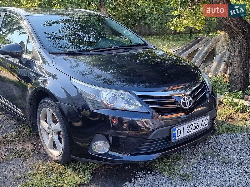 Toyota Avensis 2010