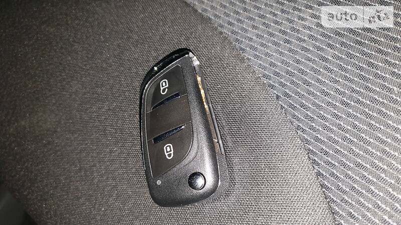 Хетчбек Toyota Aygo 2008 в Кривому Розі