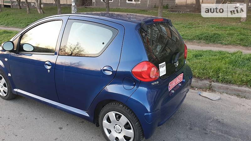 Хетчбек Toyota Aygo 2008 в Кривому Розі
