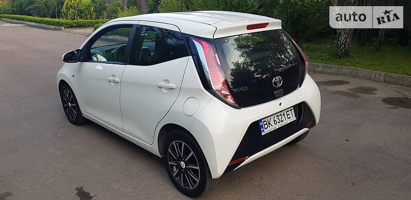 Хетчбек Toyota Aygo 2017 в Рівному