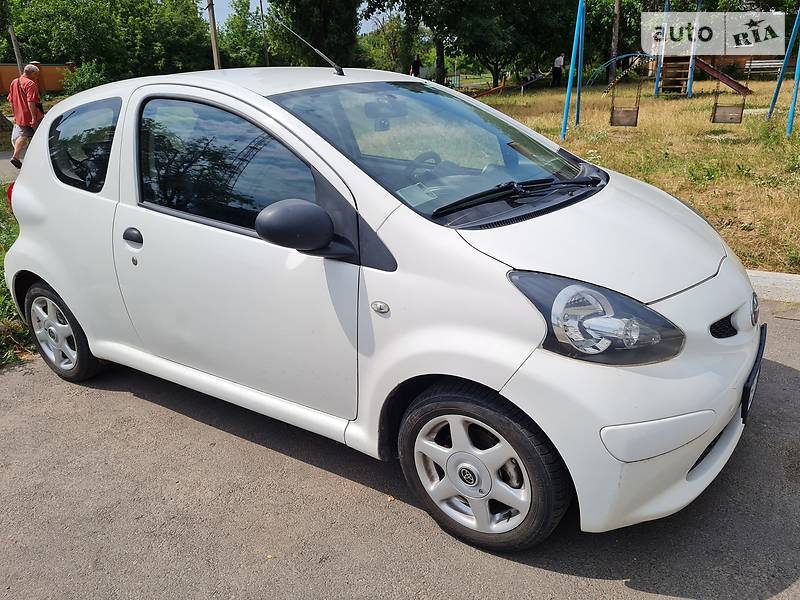 Купе Toyota Aygo 2008 в Полтаві