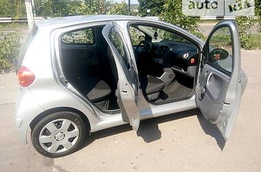 Хэтчбек Toyota Aygo 2008 в Житомире