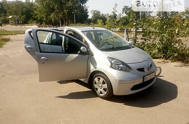 Хэтчбек Toyota Aygo 2008 в Житомире