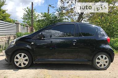 Хэтчбек Toyota Aygo 2007 в Запорожье