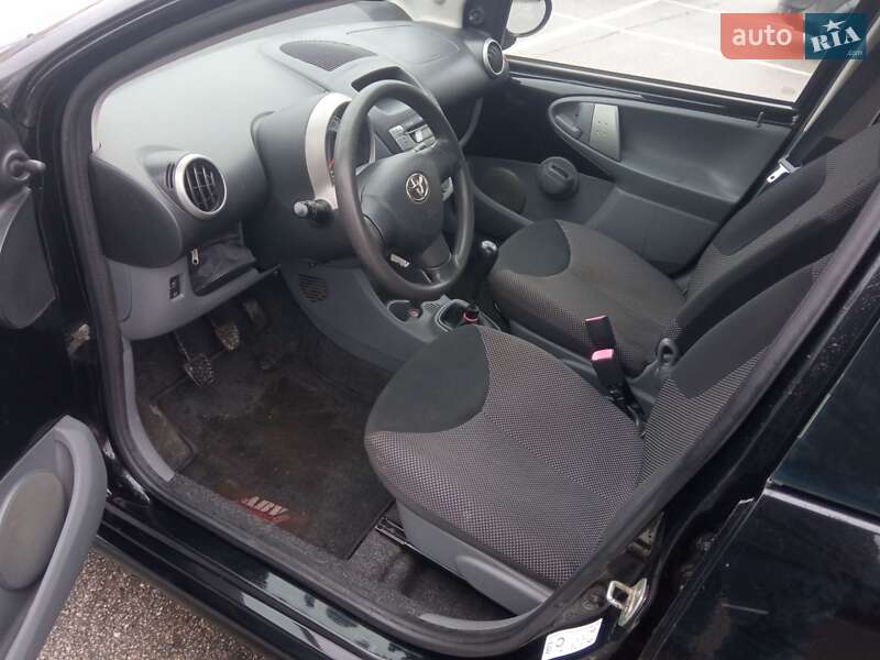 Хэтчбек Toyota Aygo 2009 в Белой Церкви фото 10 Хэтчбек Toyota Aygo 2009 в Белой Церкви