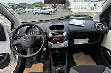Хэтчбек Toyota Aygo 2013 в Виннице