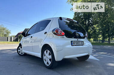 Хэтчбек Toyota Aygo 2011 в Виннице