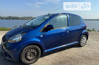 Хэтчбек Toyota Aygo 2007 в Каневе