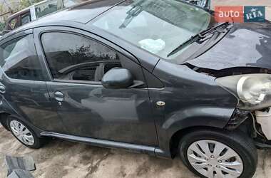 Хэтчбек Toyota Aygo 2008 в Кривом Роге