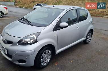 Хетчбек Toyota Aygo 2011 в Полтаві