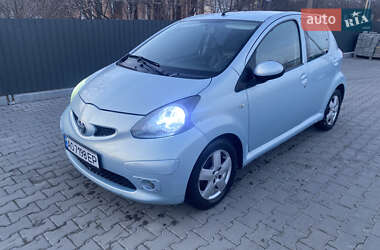 Хетчбек Toyota Aygo 2005 в Львові