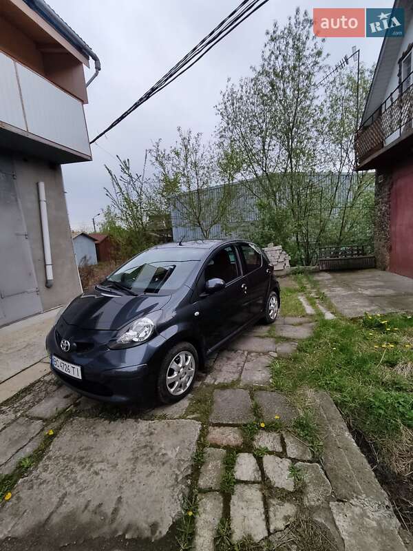 Хетчбек Toyota Aygo 2006 в Трускавці