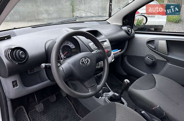 Хетчбек Toyota Aygo 2011 в Луцьку