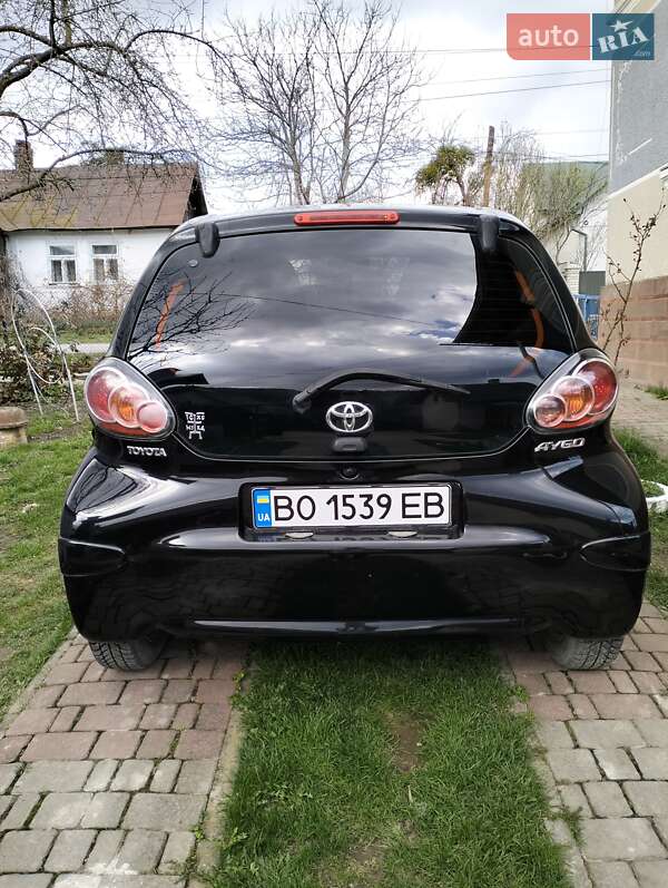 Хетчбек Toyota Aygo 2012 в Тернополі